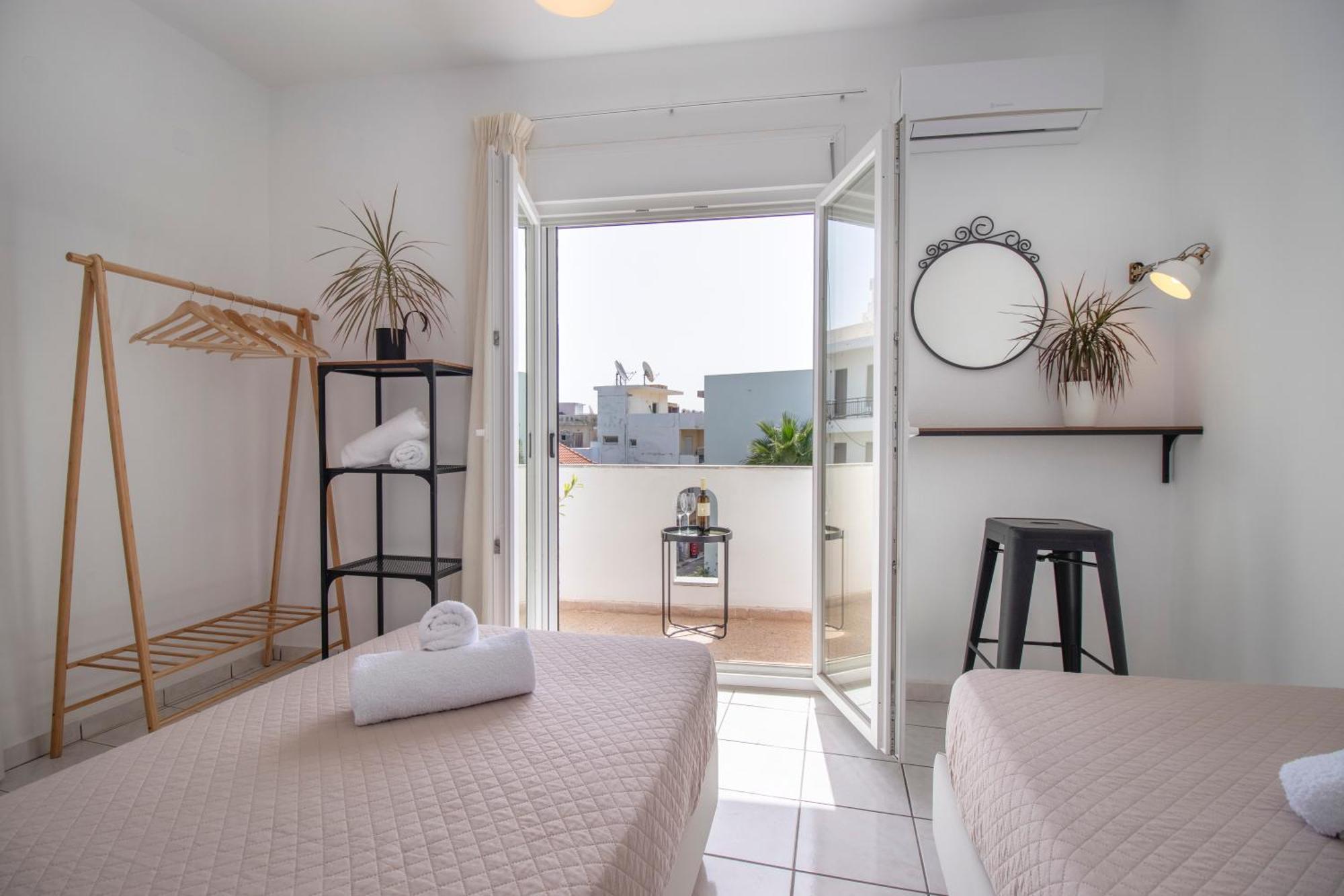 Babilia Central Appartment Suites Limenas Hersonisou Chersonissos Buitenkant foto